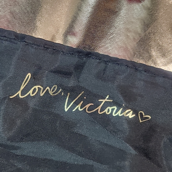 Victoria's Secret Shiny Rose Gold Color Tote - Picture 11 of 13